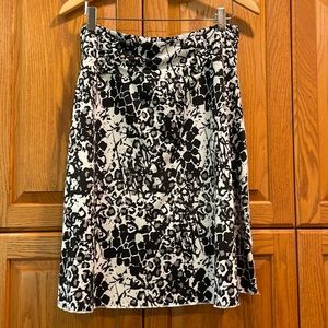 Pull-on Skirt-Size L